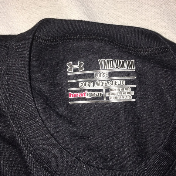 Girls size 10-12 under armour shirt - Picture 2 of 4